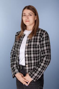 Комисова Евгения Владимировна